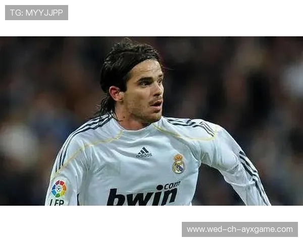 “费尔南多·比亚尔巴的传球艺术，成就阿根廷美洲狮队未来核心”